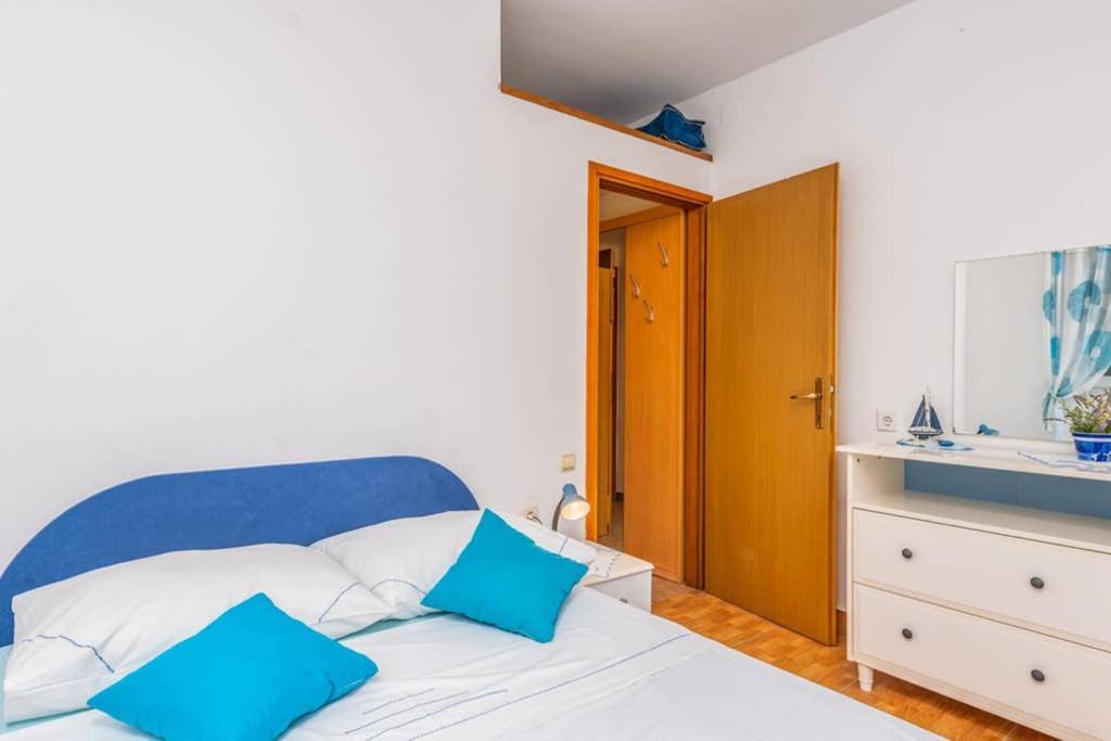 Apartment Mira 3 클림노 외부 사진